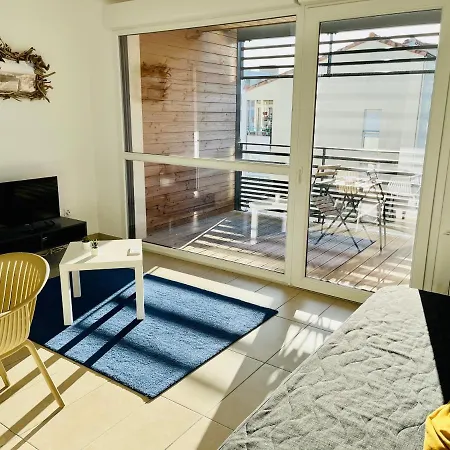 Les Patios De St-pierre 3*