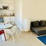 Les Patios De St-pierre Apart Otel