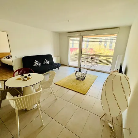 Les Patios De St-pierre 3* פאלאבה-לה-פלו
