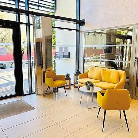 Les Patios De St-pierre