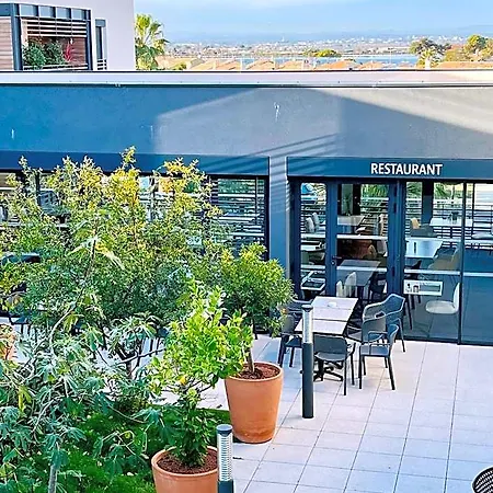 Les Patios De St-pierre Apart Otel